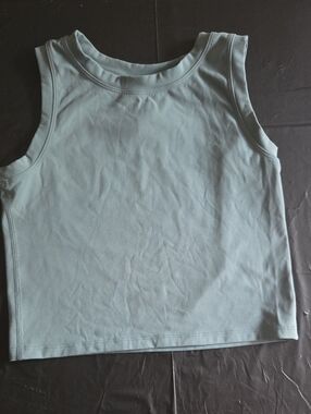 Everyday Sleeveless Crop Tank Top - Green